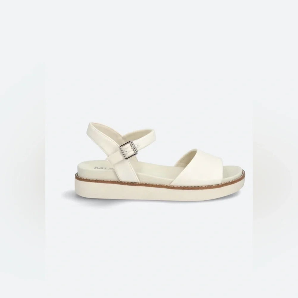 MIA Damasia Sandals